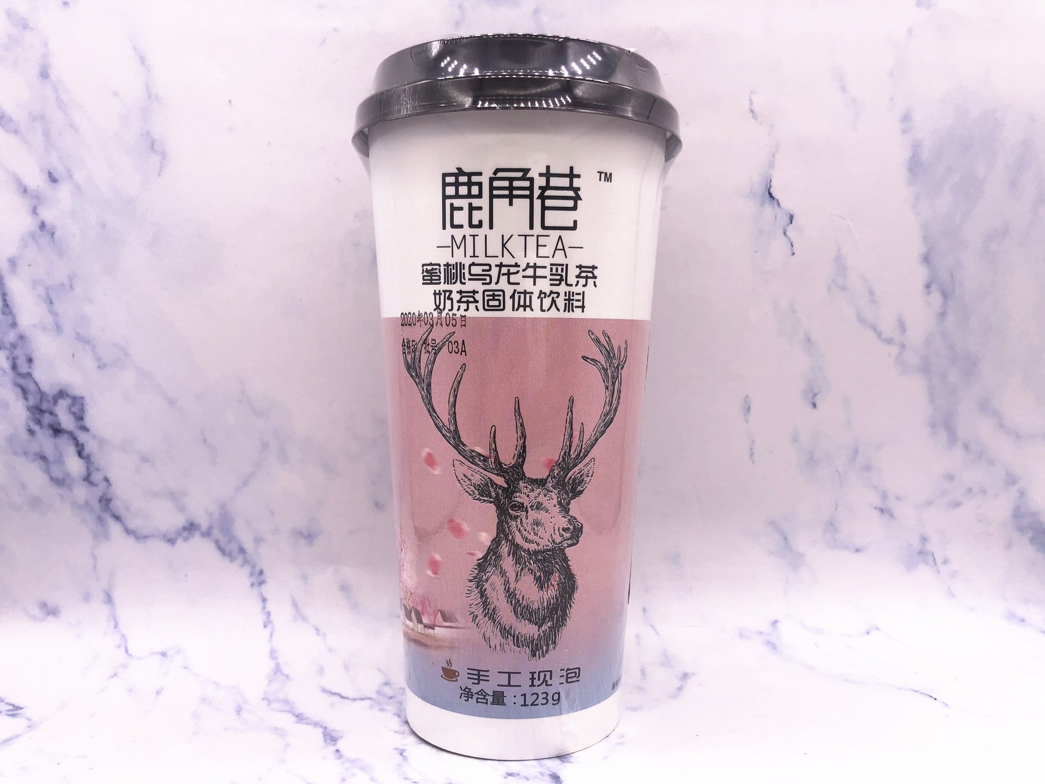 鹿角巷蜜桃乌龙牛乳茶 The Alley Peach Oolong Milk Tea