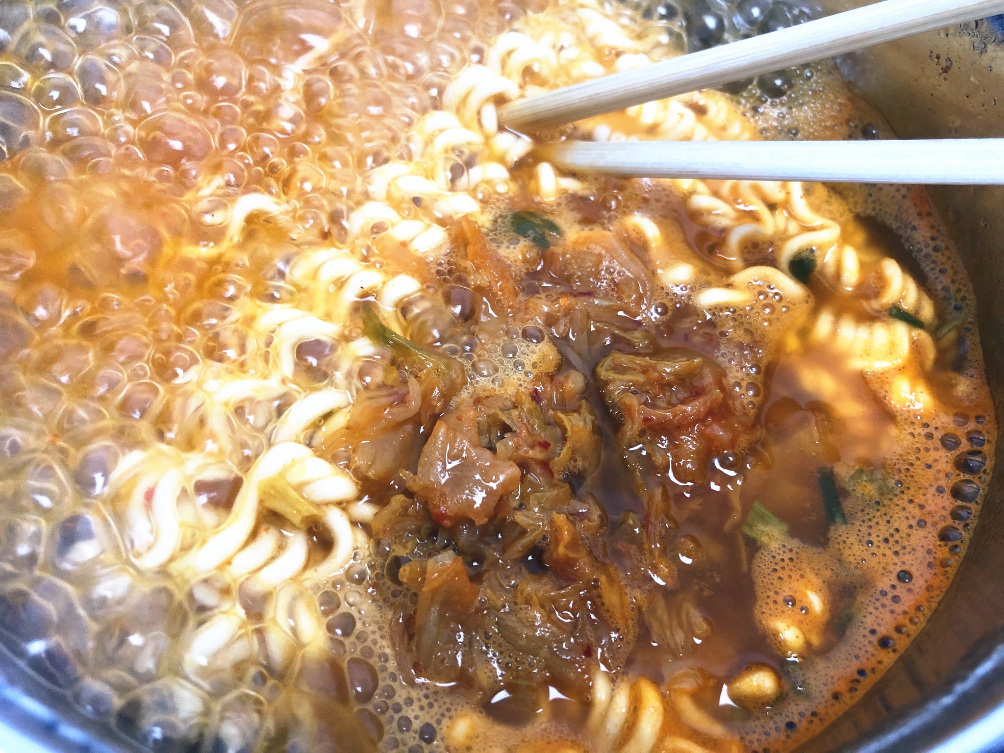 真的有泡菜的拉面 Daesang Chongga Real Kimchi Ramen